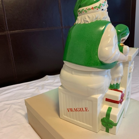 LENOX Large Cookie Jar Santa & Elf Painting Train Holiday Toy Shop Collectible! - Picture 5 of 13